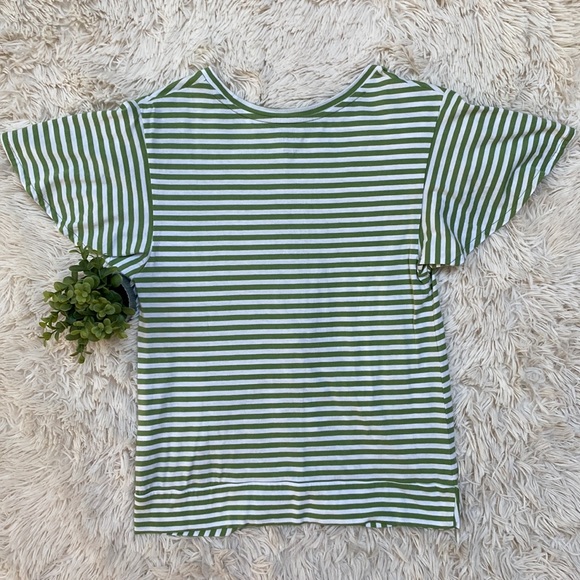 Banana Republic Factory Designer Tee 💗 Green & White - Picture 4 of 14